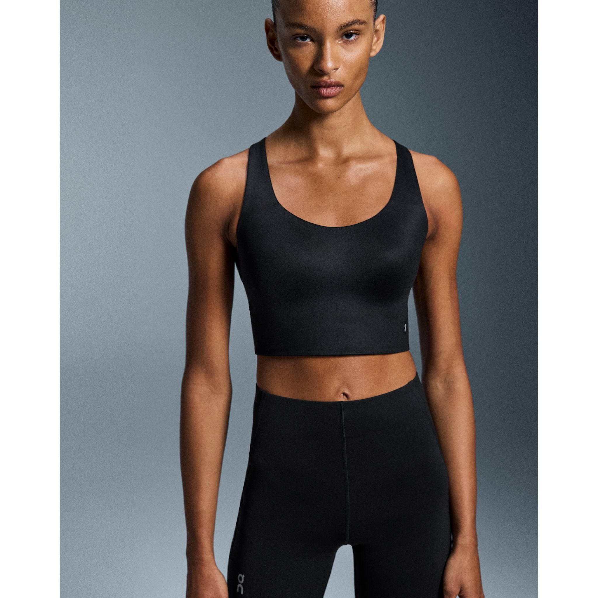 On Train Bra Longline Black