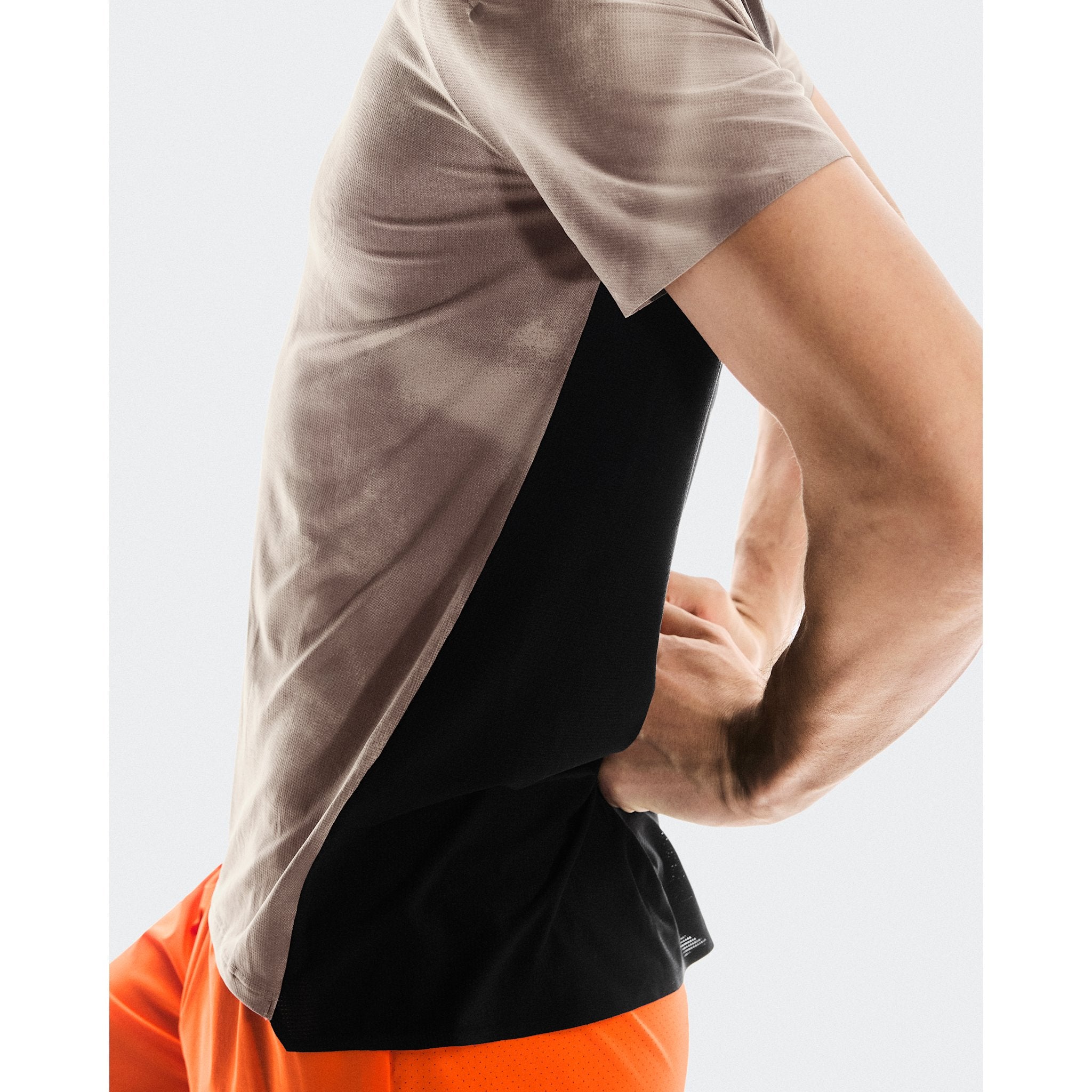 On Performance-T AOP Cinder | Black