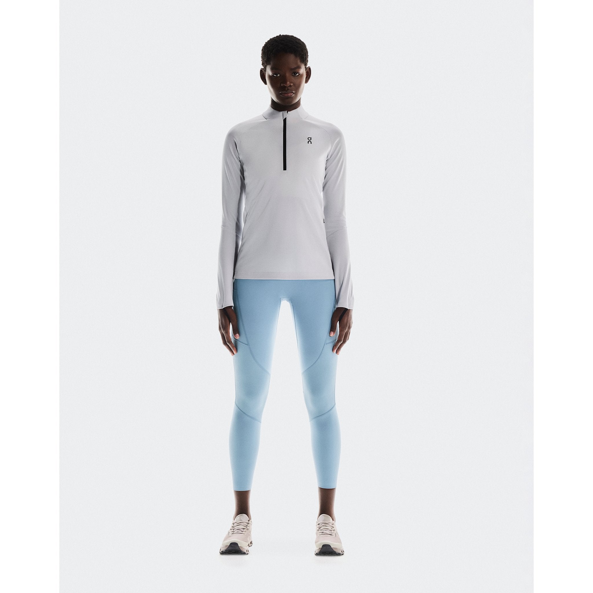 On Trek Tight Chambray