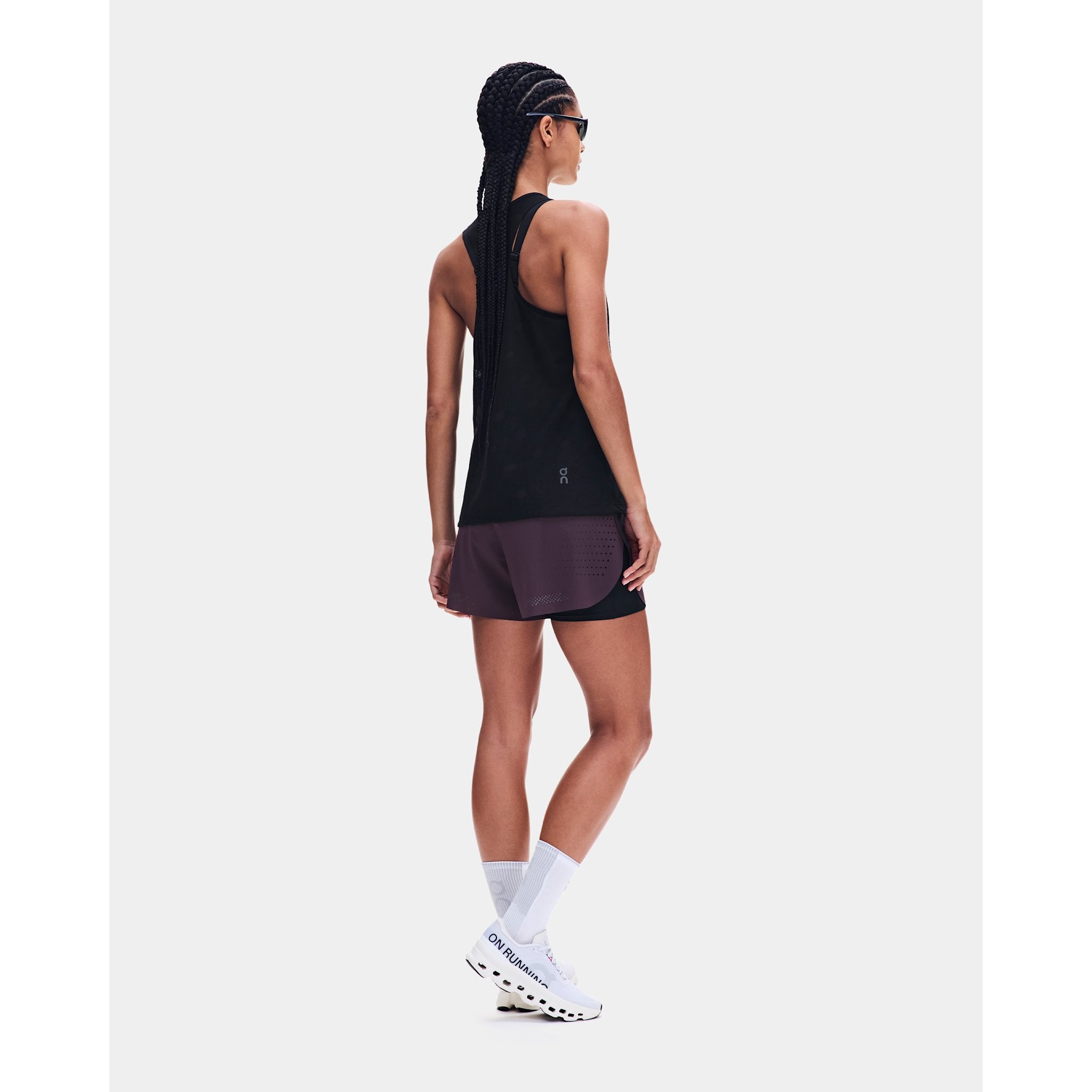 On Zero Tank Breathe Black