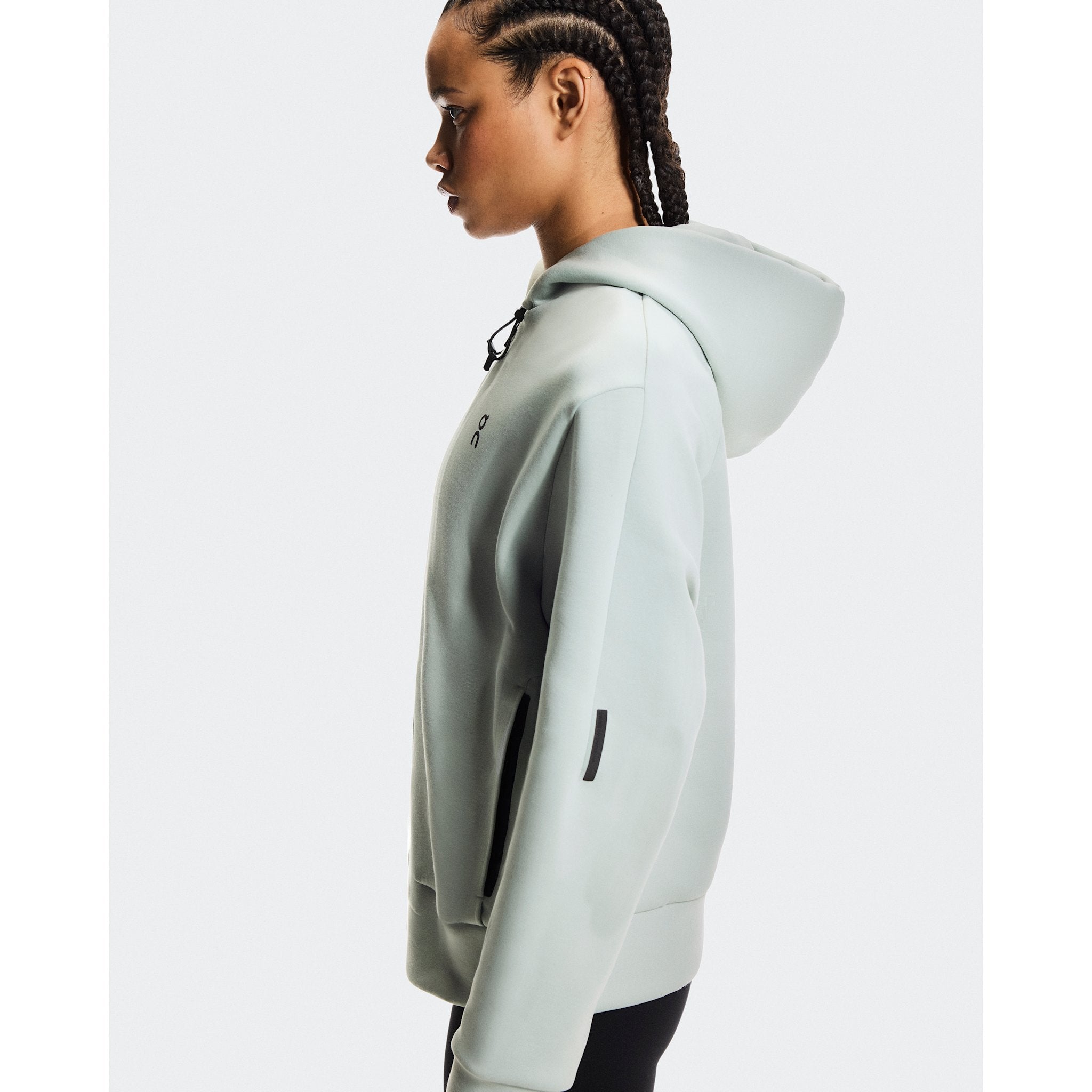 On Focus Tech Zip Hoodie Mineral