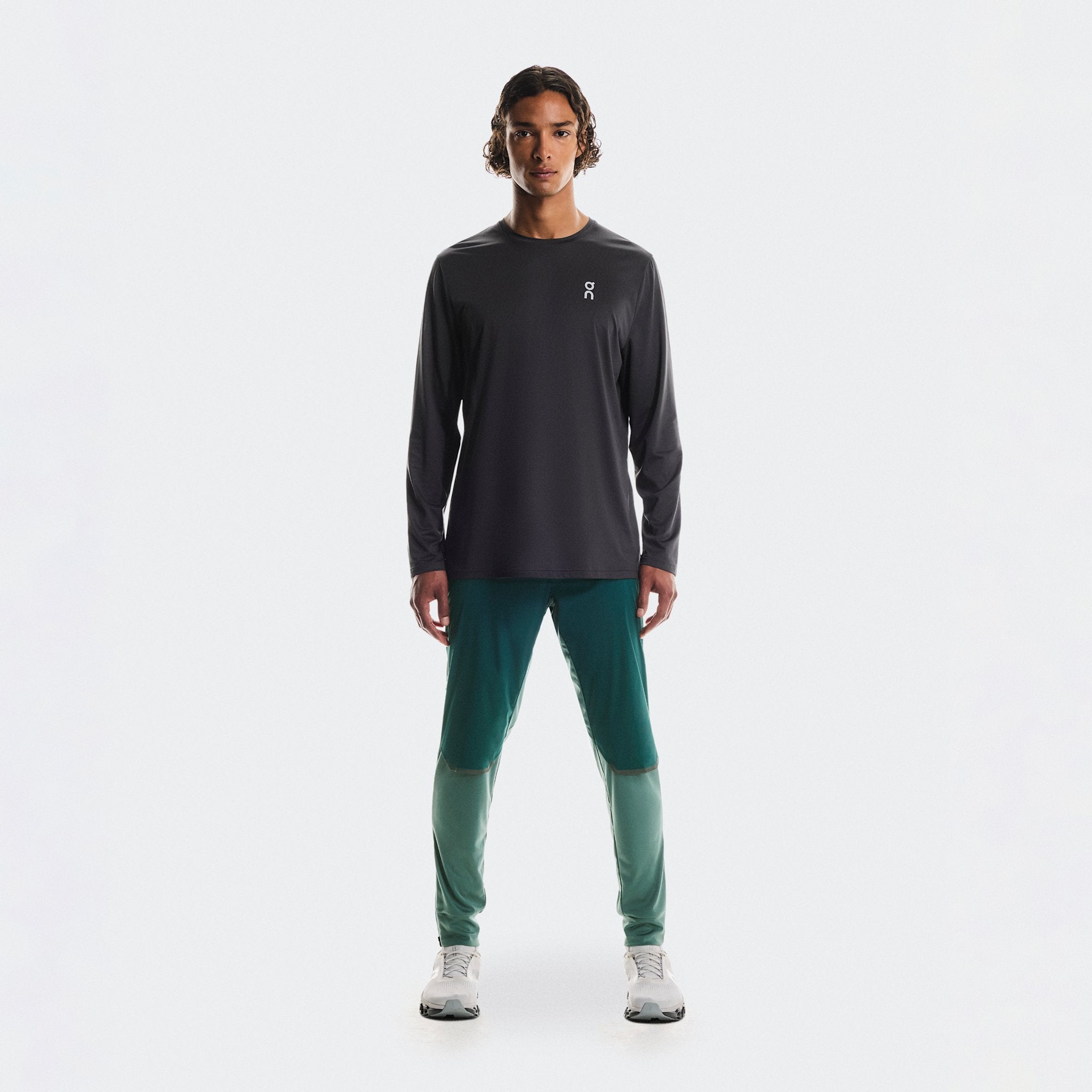 On Weather Pants Spirulina | Olive