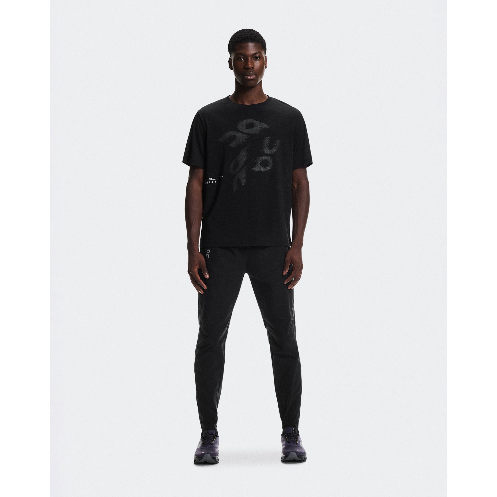 On Run-T Black