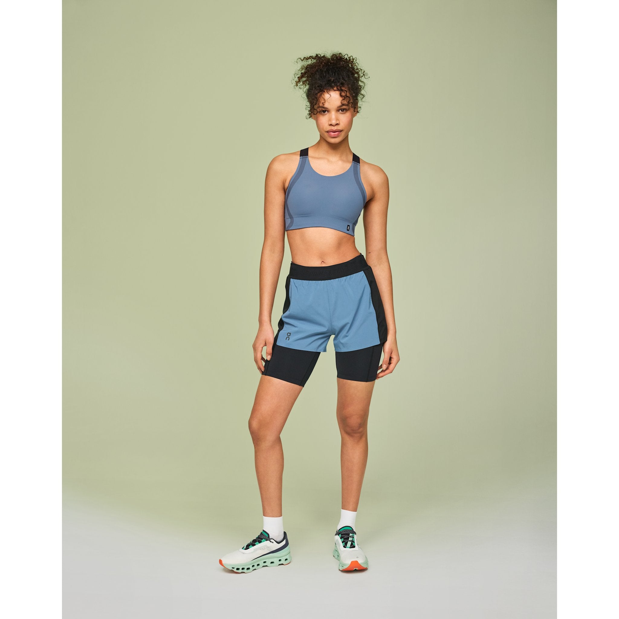 On Performance Bra Stellar | Black