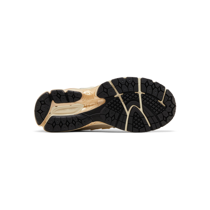 New Balance Wmns 1906R 'Angora Sandstone'