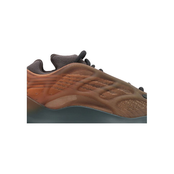 yeezy 700 v3 clay brown stock x