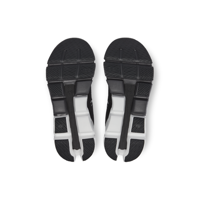 womens-cloudflyer-4-71-black-white-shoes-71.98671