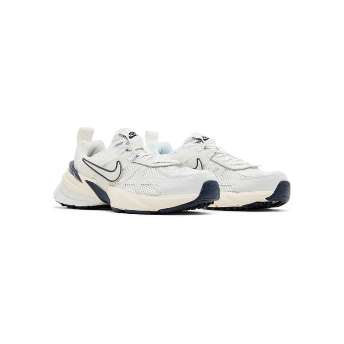 Nike Wmns V2K Run 'Platinum Tint Guava Ice'