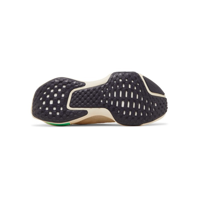 Nike ZoomX Invincible Run Flyknit 3 'Light Cream'