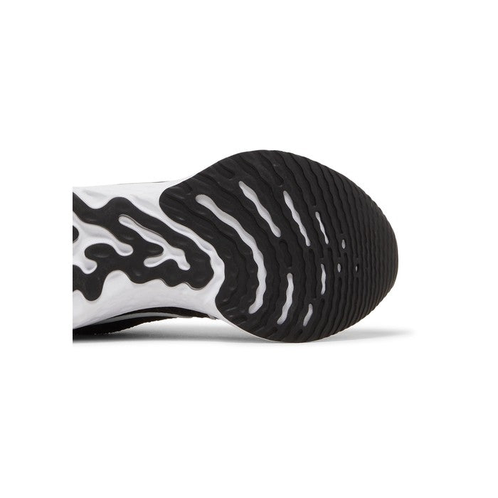 Nike Wmns React Infinity Run Flyknit 3 'Black White'