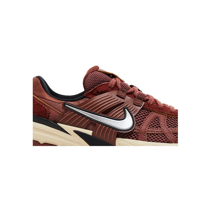 Nike Wmns V2K Run 'Dark Pony'
