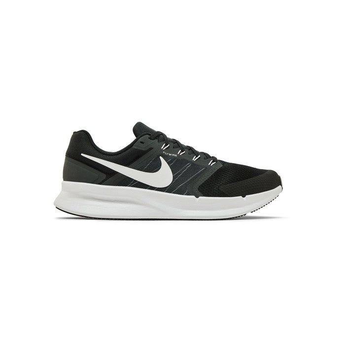 Nike Run Swift 3 'Black White'