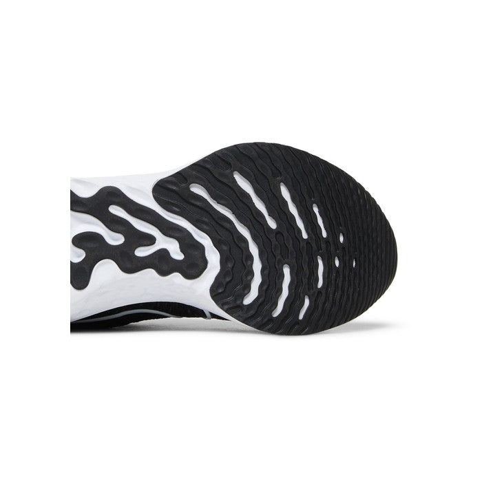 Nike React Infinity Run Flyknit 3 'Black White'