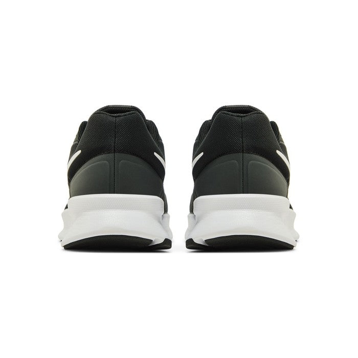 Nike Run Swift 3 'Black White'