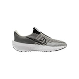 Nike Wmns Interact Run EasyOn 'Light Bone Black'