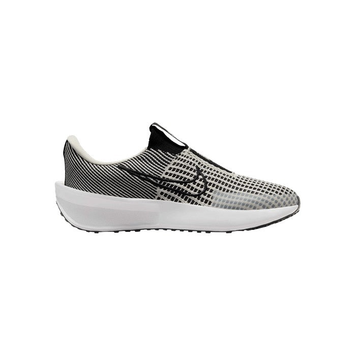 Nike Wmns Interact Run EasyOn 'Light Bone Black'