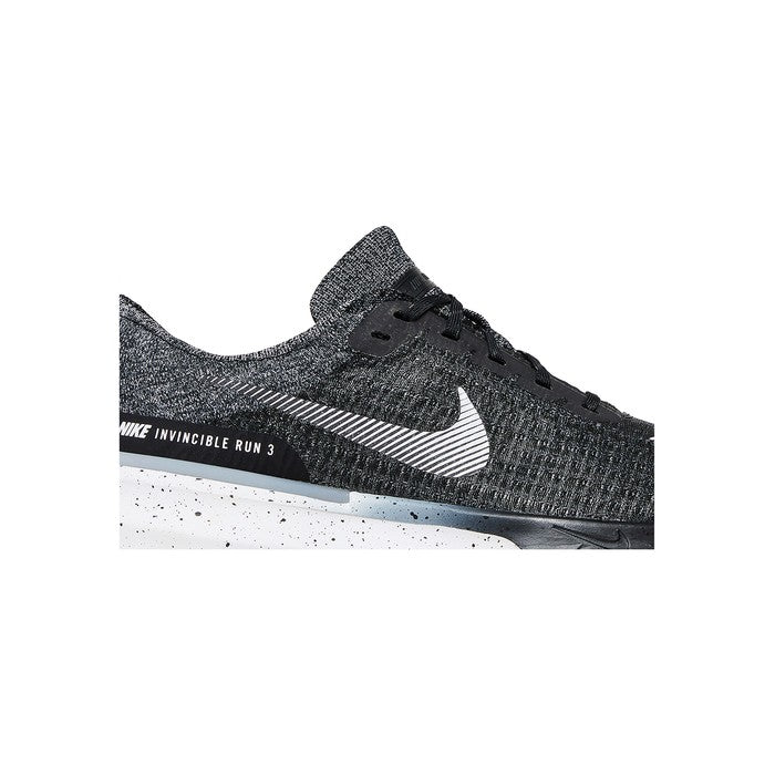 Nike ZoomX Invincible Run Flyknit 3 'Oreo'