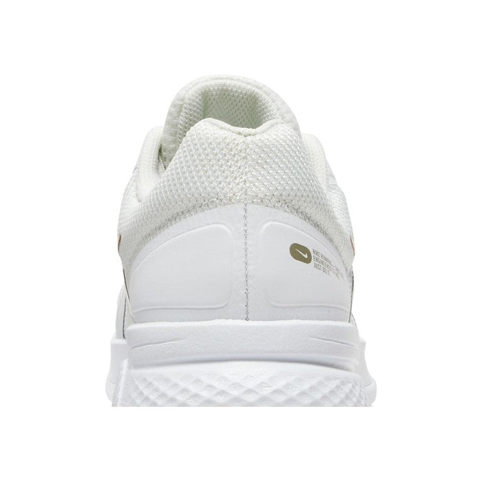 Nike Wmns Run Swift 2 'Platinum Metallic Gold'