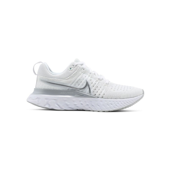 Nike Wmns React Infinity Run Flyknit 2 'White Metallic Silver'