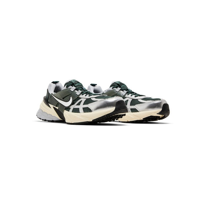 Nike V2K Run 'Vintage Green'