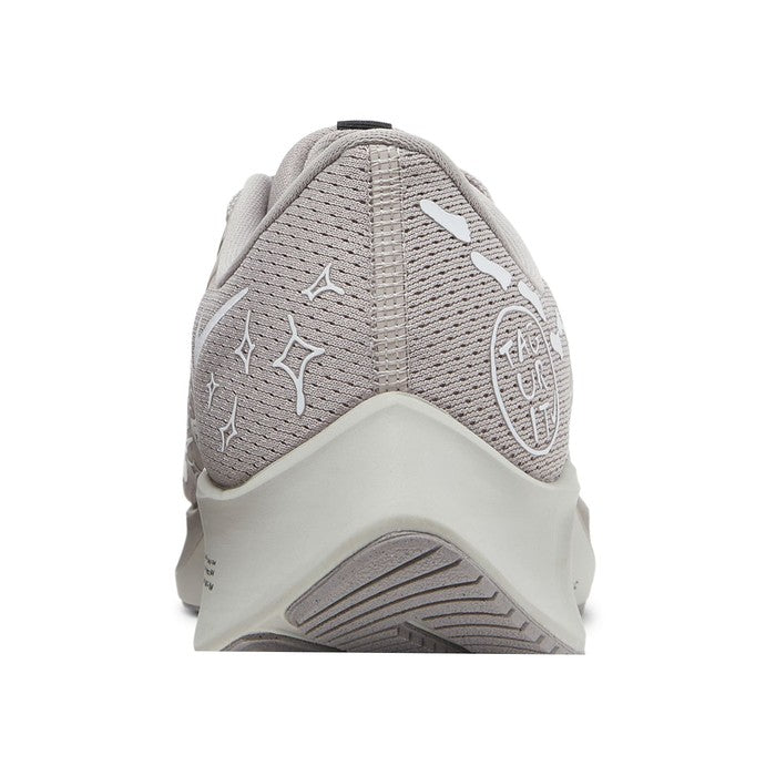 Nike Nathan Bell x Nike Air Zoom Pegasus 38 A.I.R. 'Run To A Magical Place - College Grey'