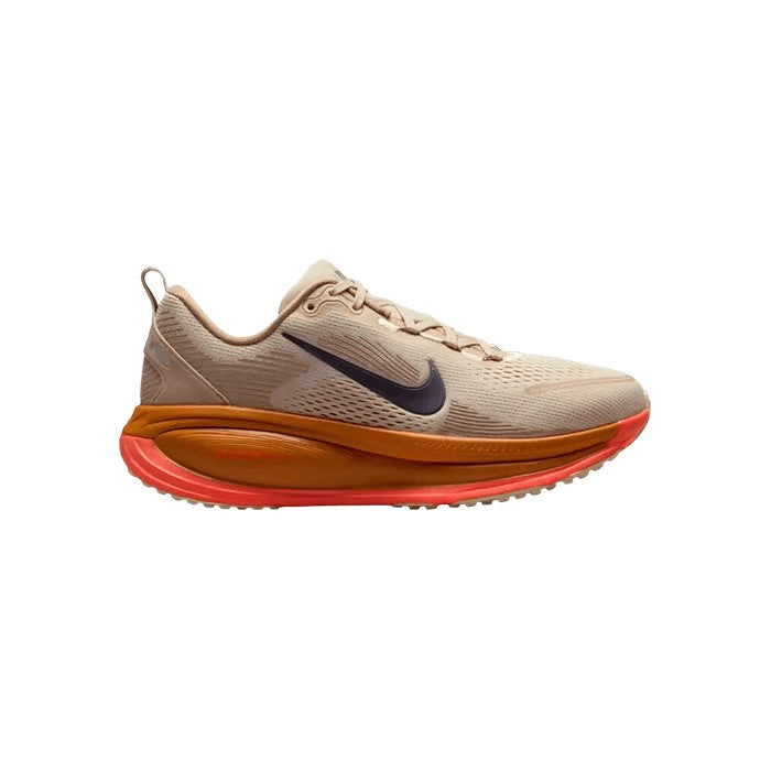Nike Vomero 18 'Running Poets'