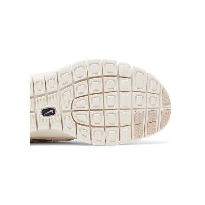 Nike Wmns Free Run 2 'Pure Platinum'
