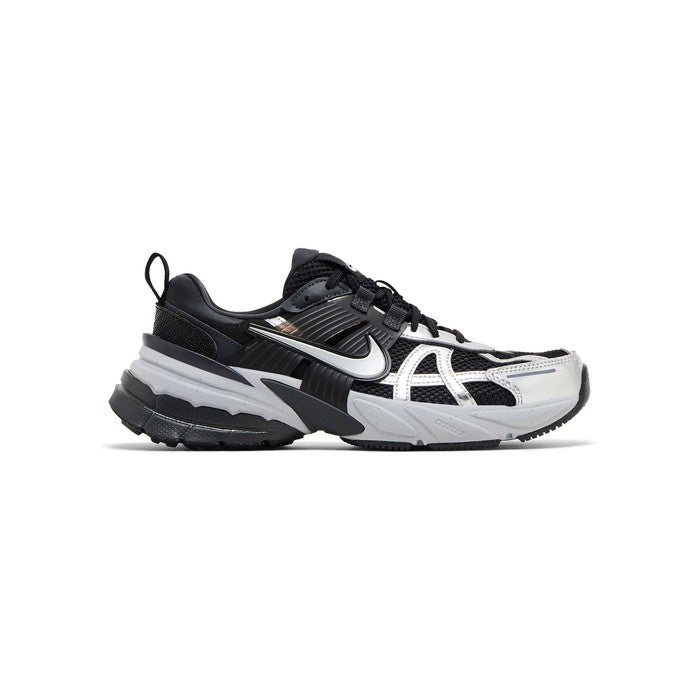 Nike Wmns V2K Run 'Black Metallic Silver'