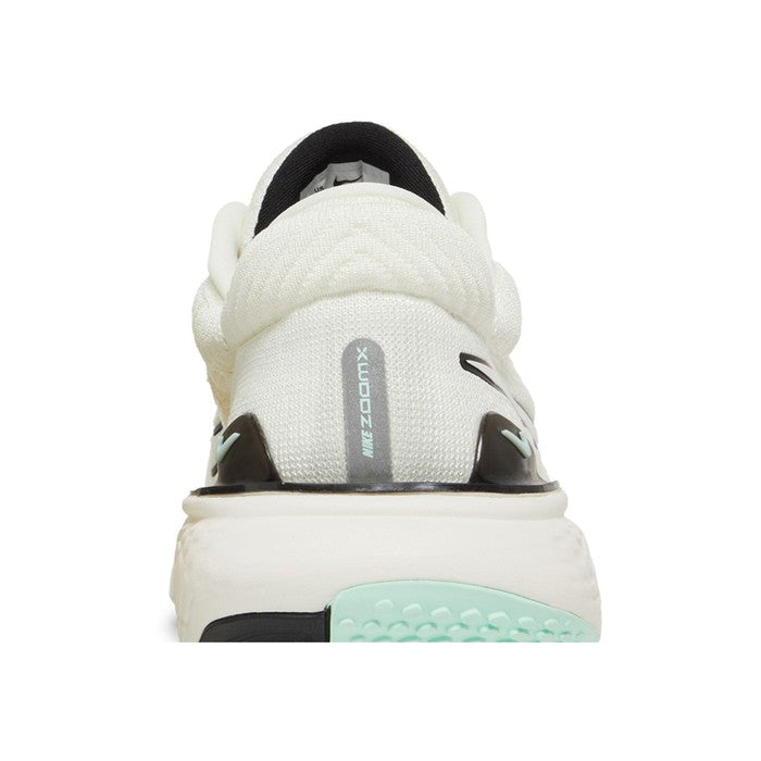 Nike ZoomX Invincible Run Flyknit 2 'Sail'