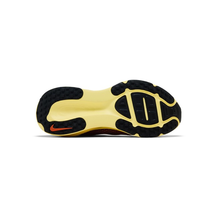 Nike Vomero 18 'International Running Pack'