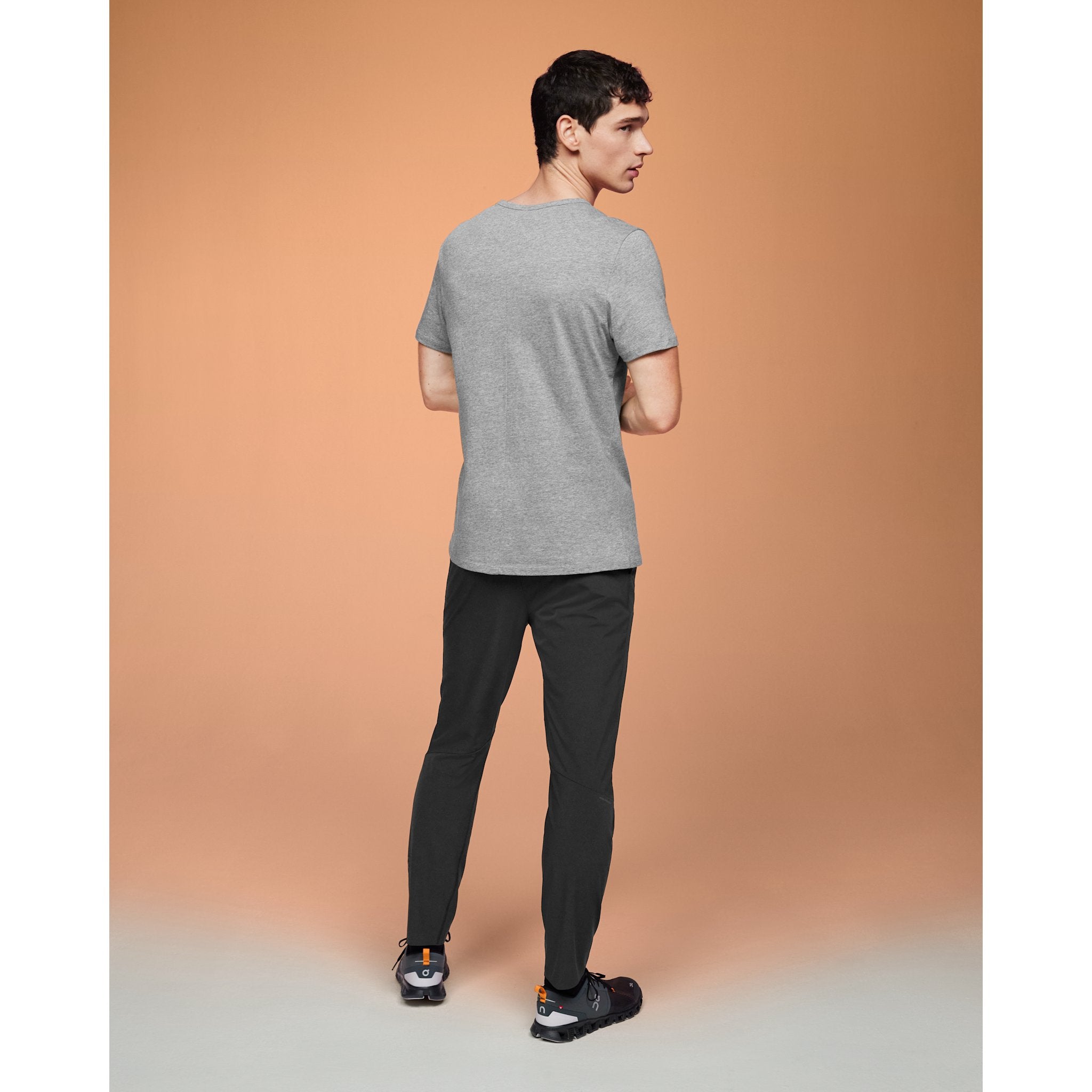 On Movement Pants Black