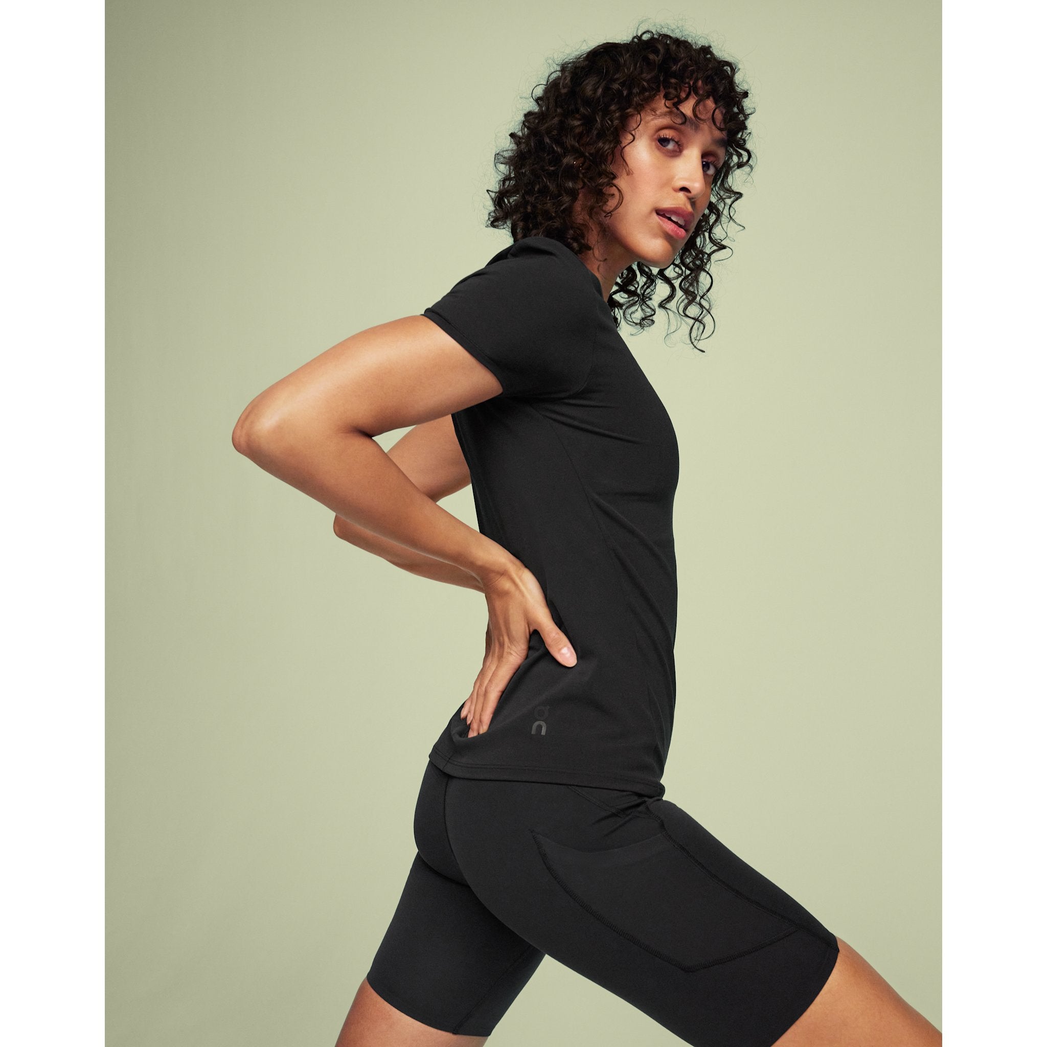 On Movement-T Black