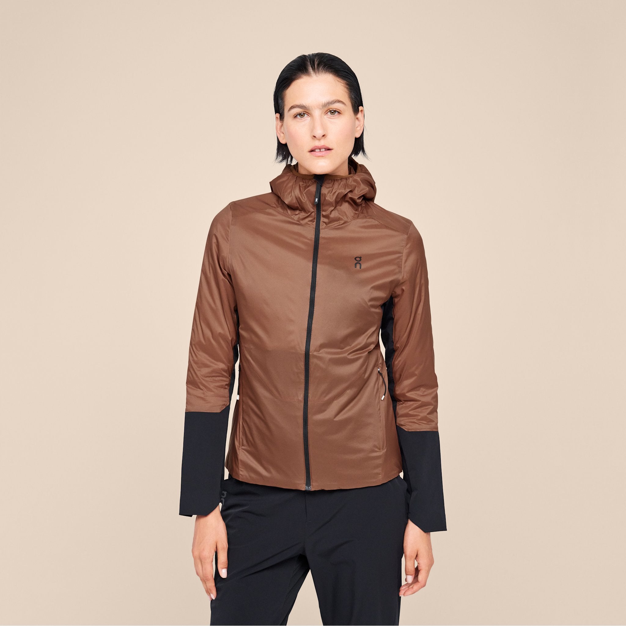 On Insulator Jacket Black