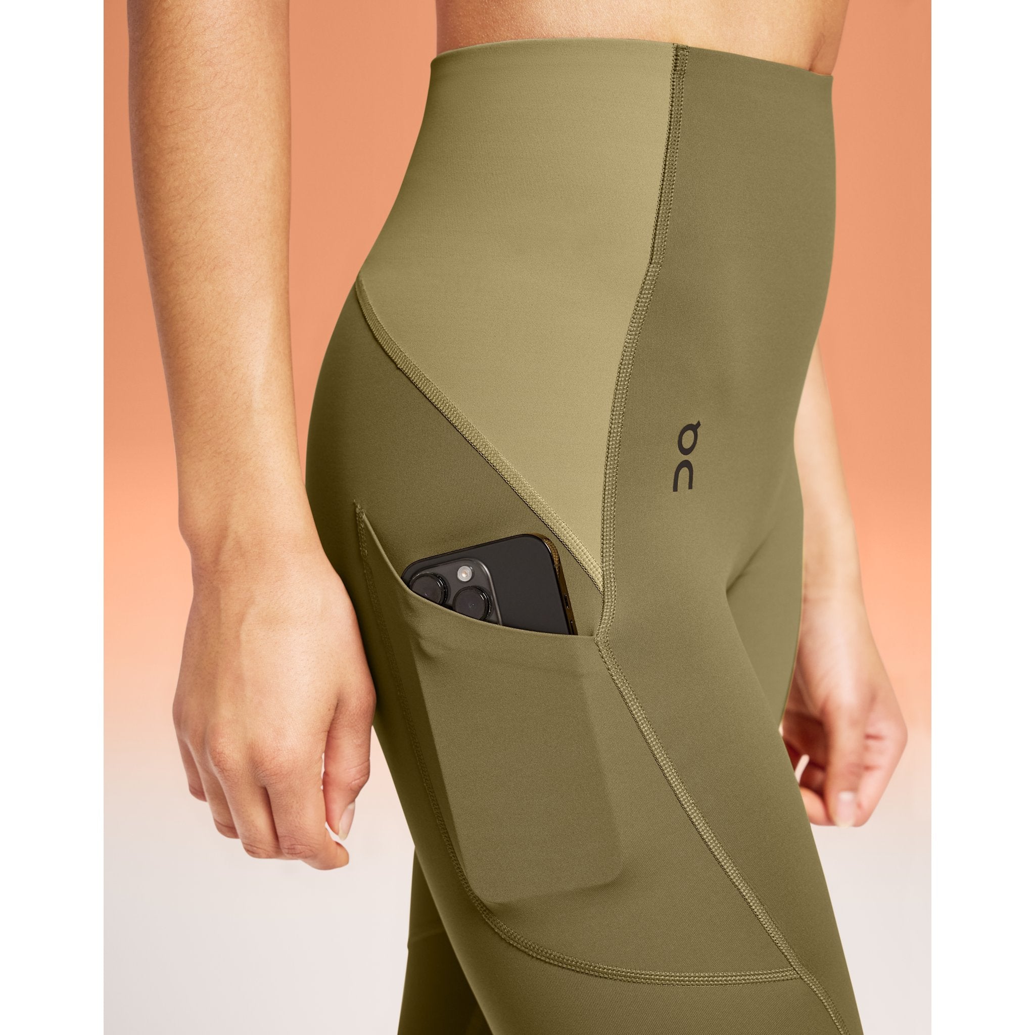 On Movement Tights Long Hunter | Safari