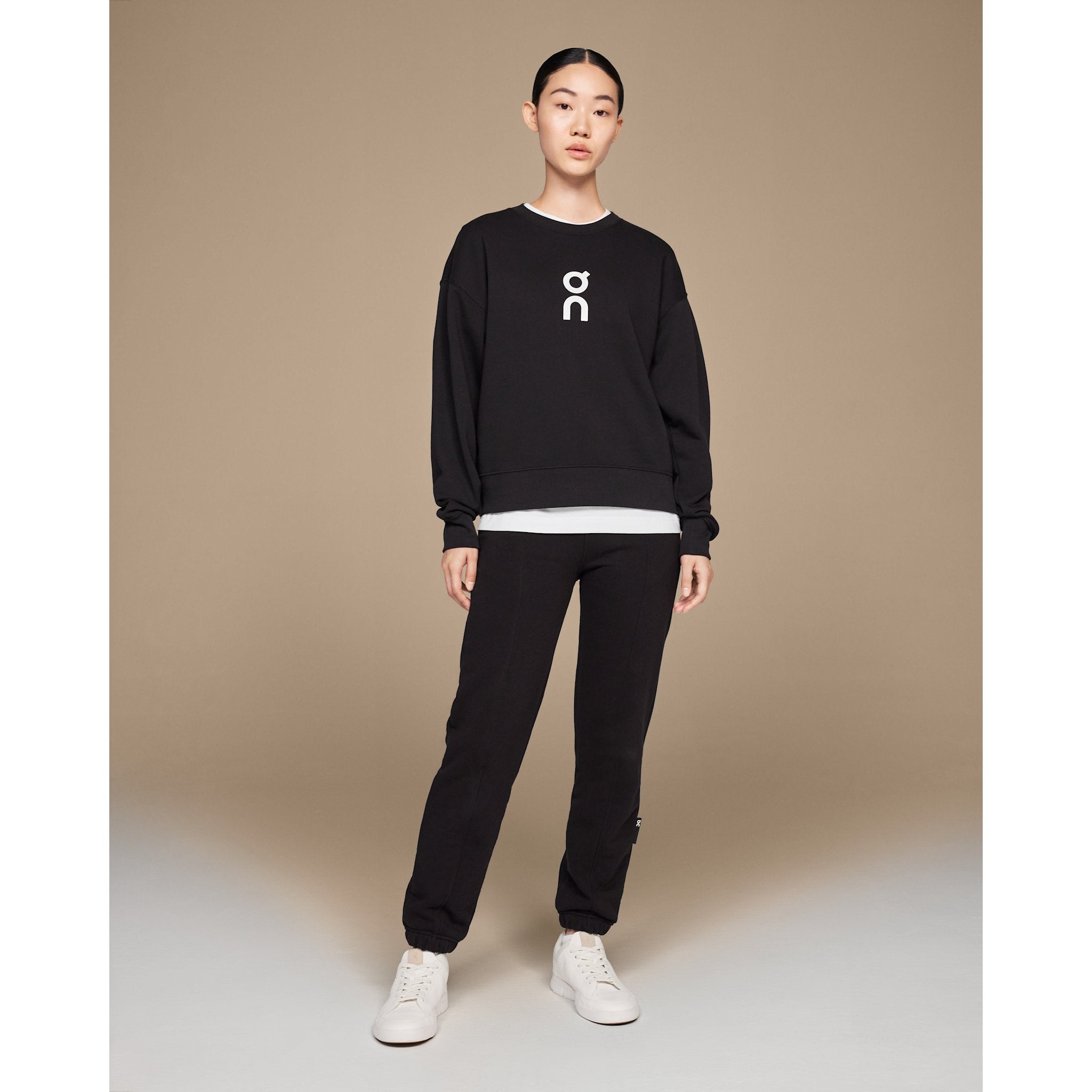 On Club Crew Black