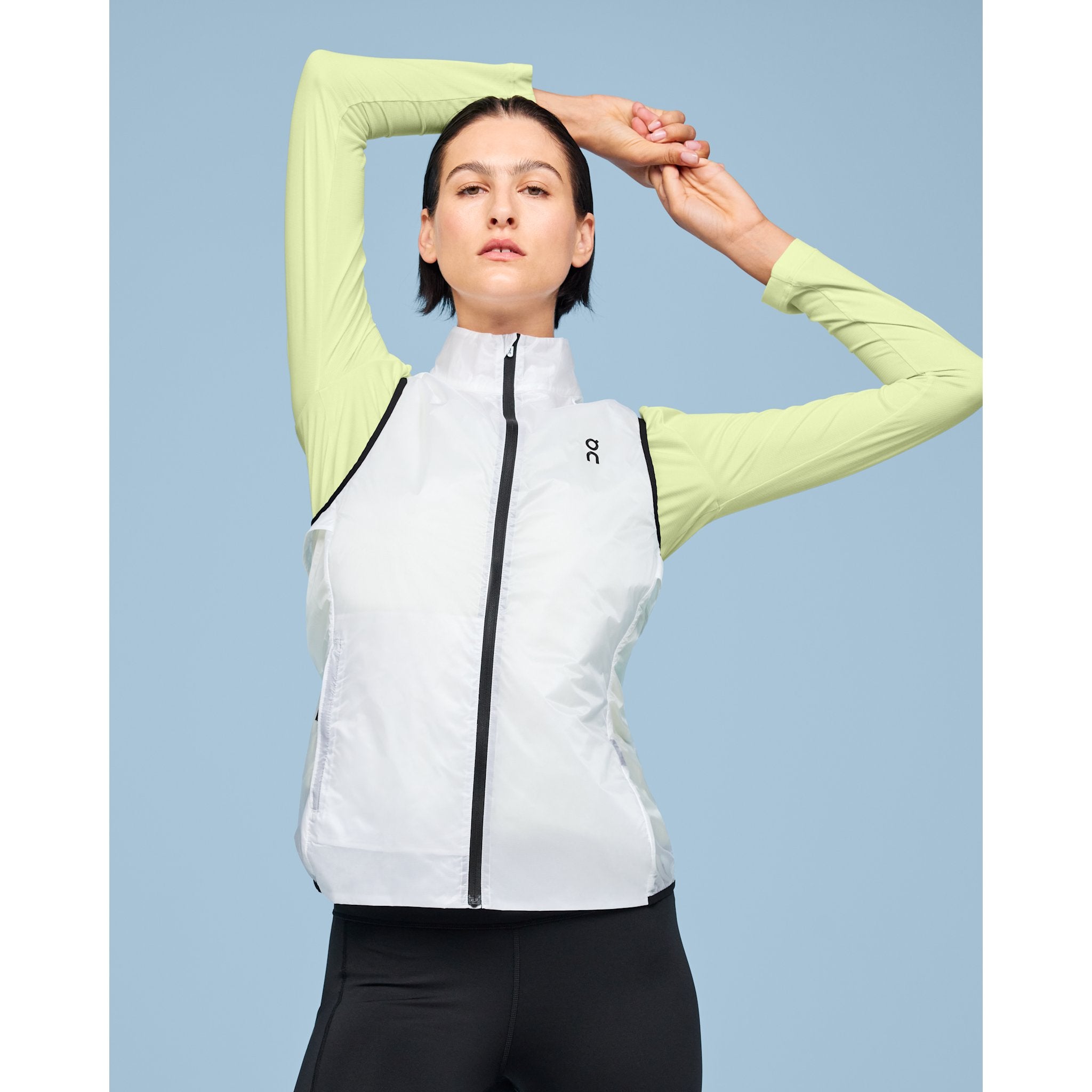 On Weather Vest White | Black