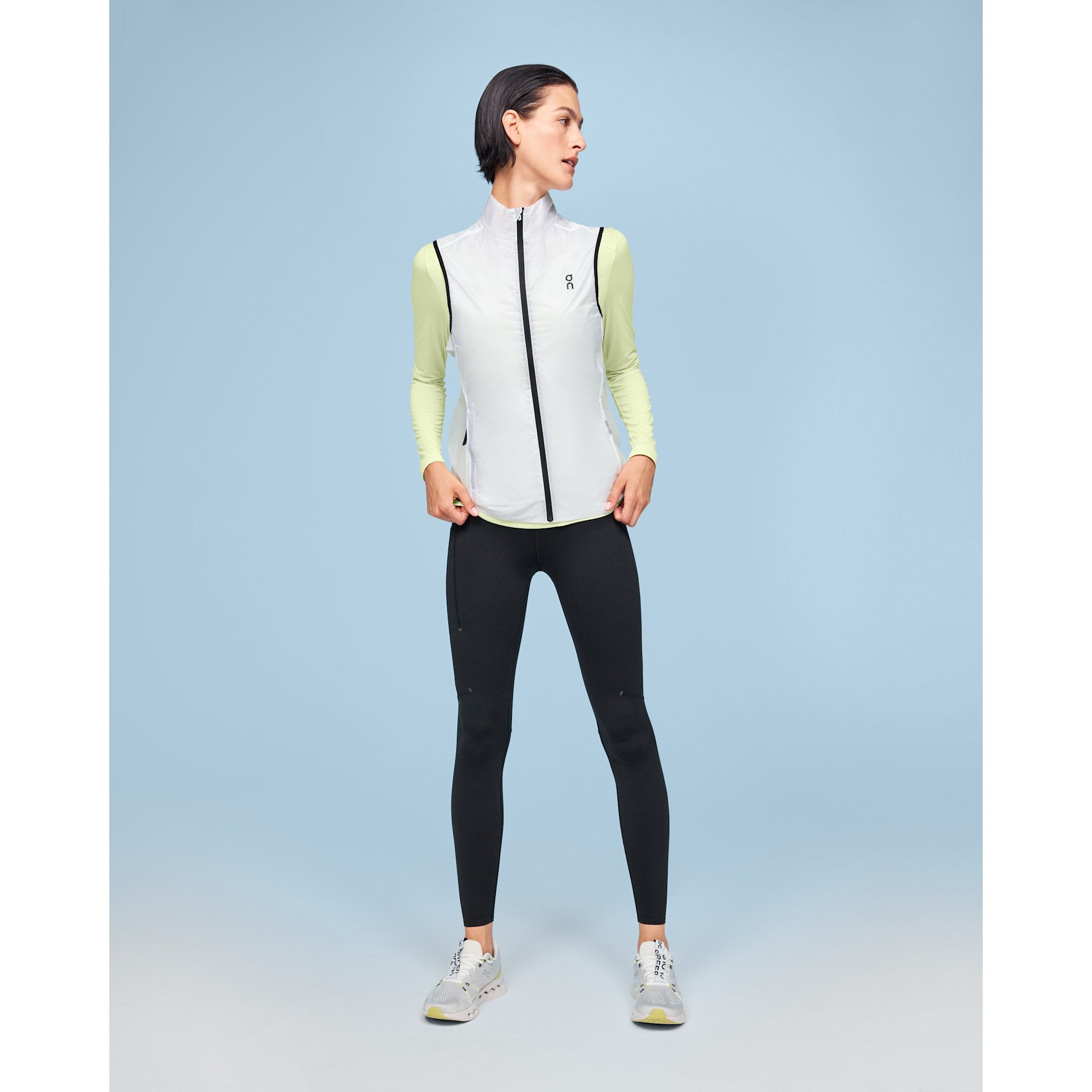 On Weather Vest White | Black