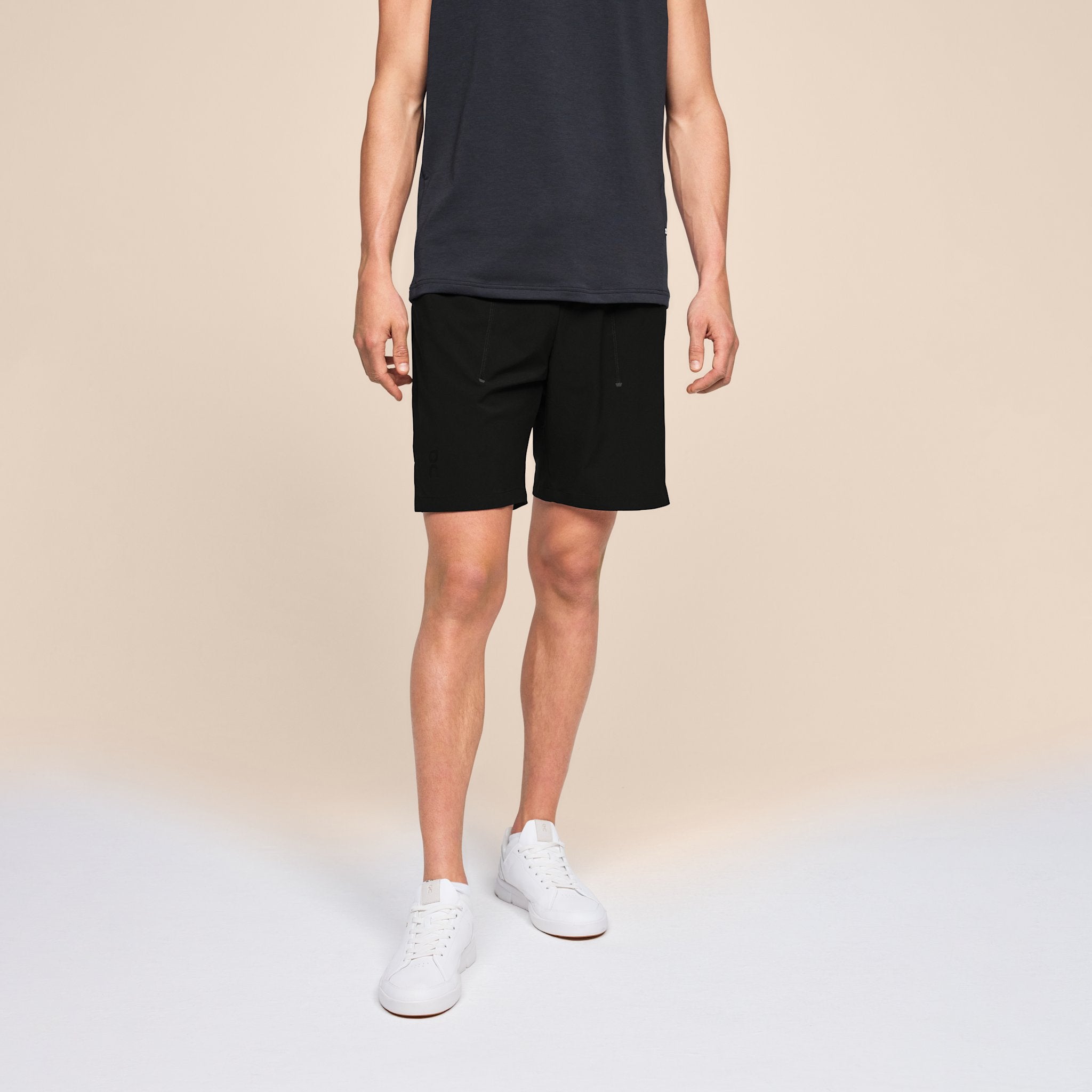 On Focus Shorts Taiga | Black
