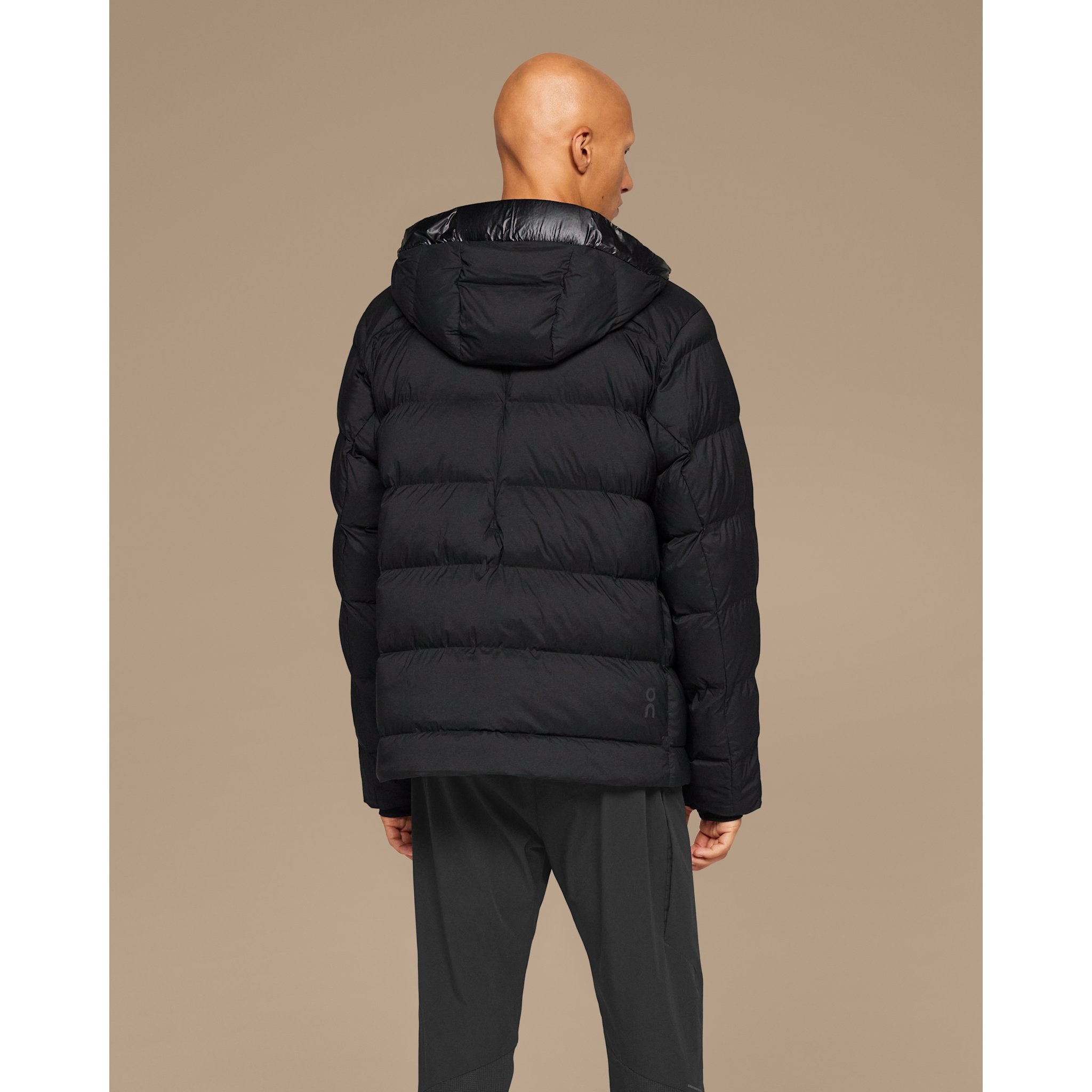 On Challenger Jacket Black