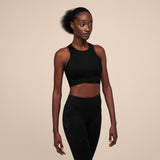 On Race Crop Black | Shadow