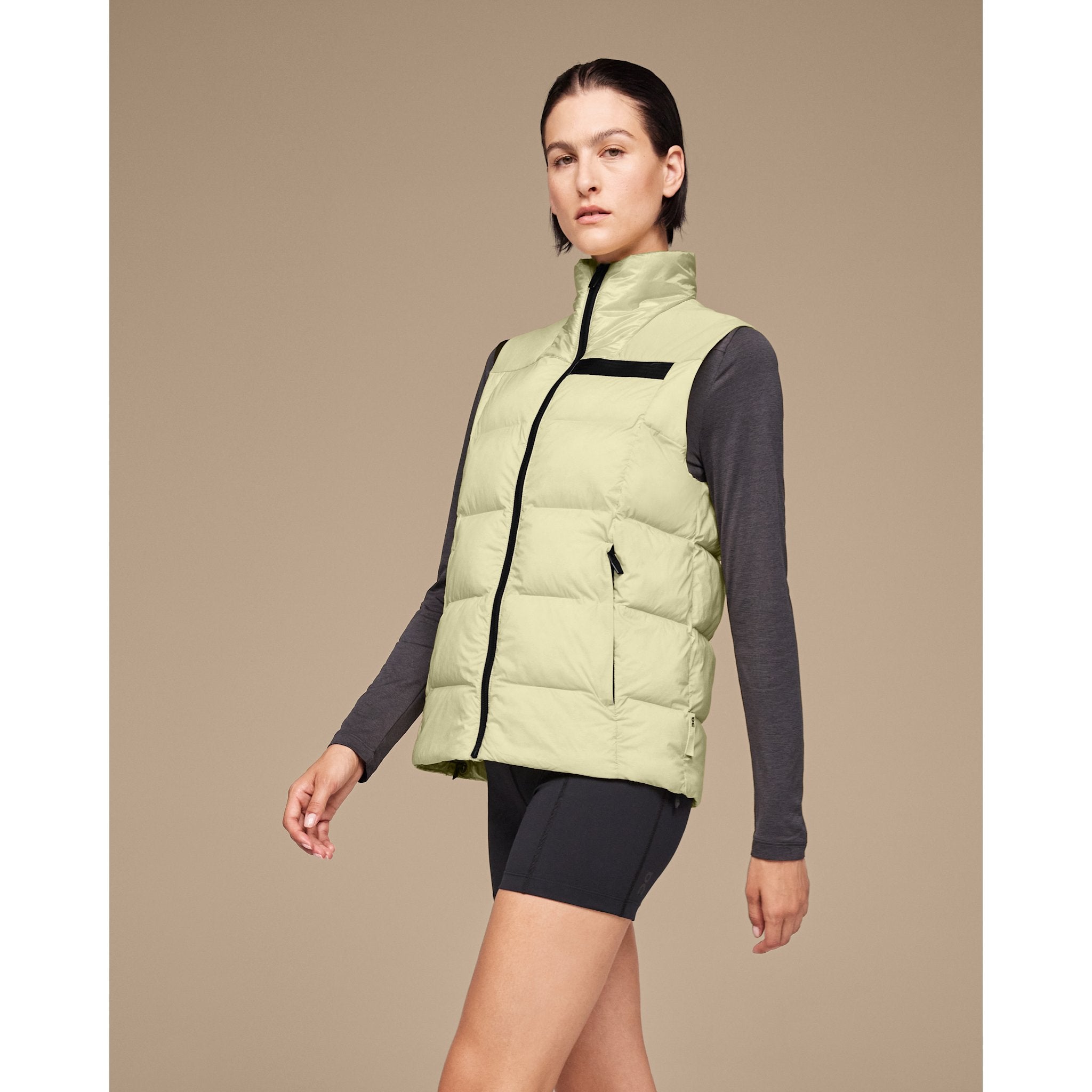 On Challenger Vest Endive