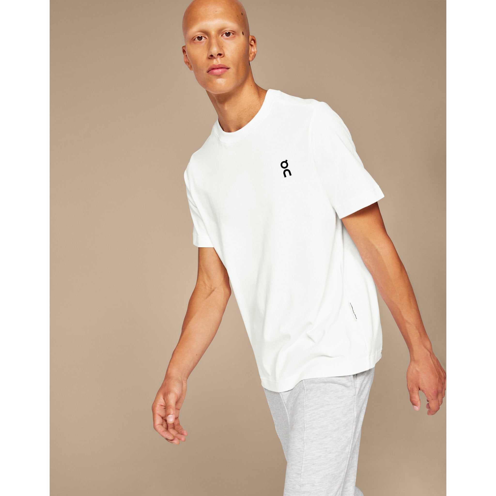 On Club-T White