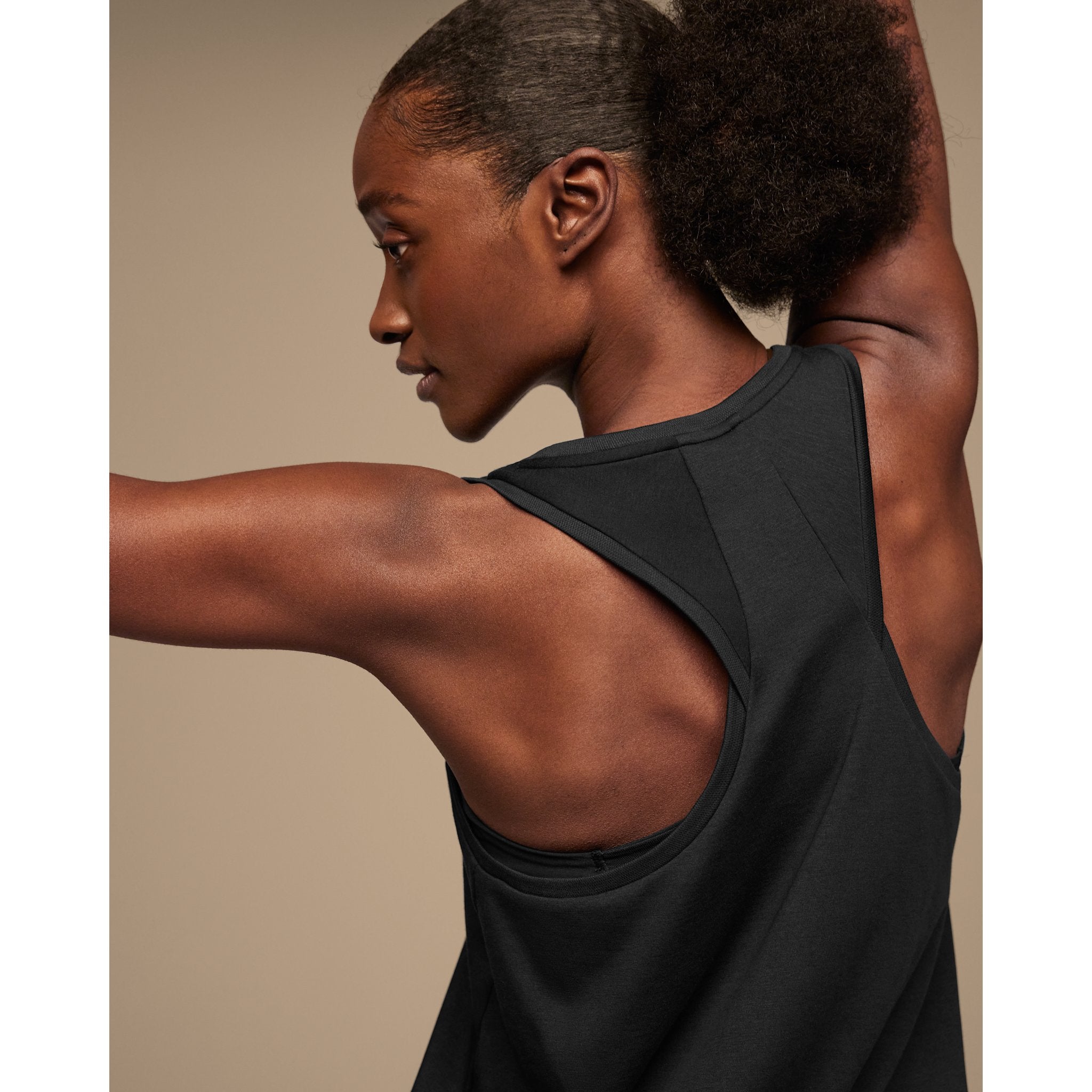 On Focus Tank Black
