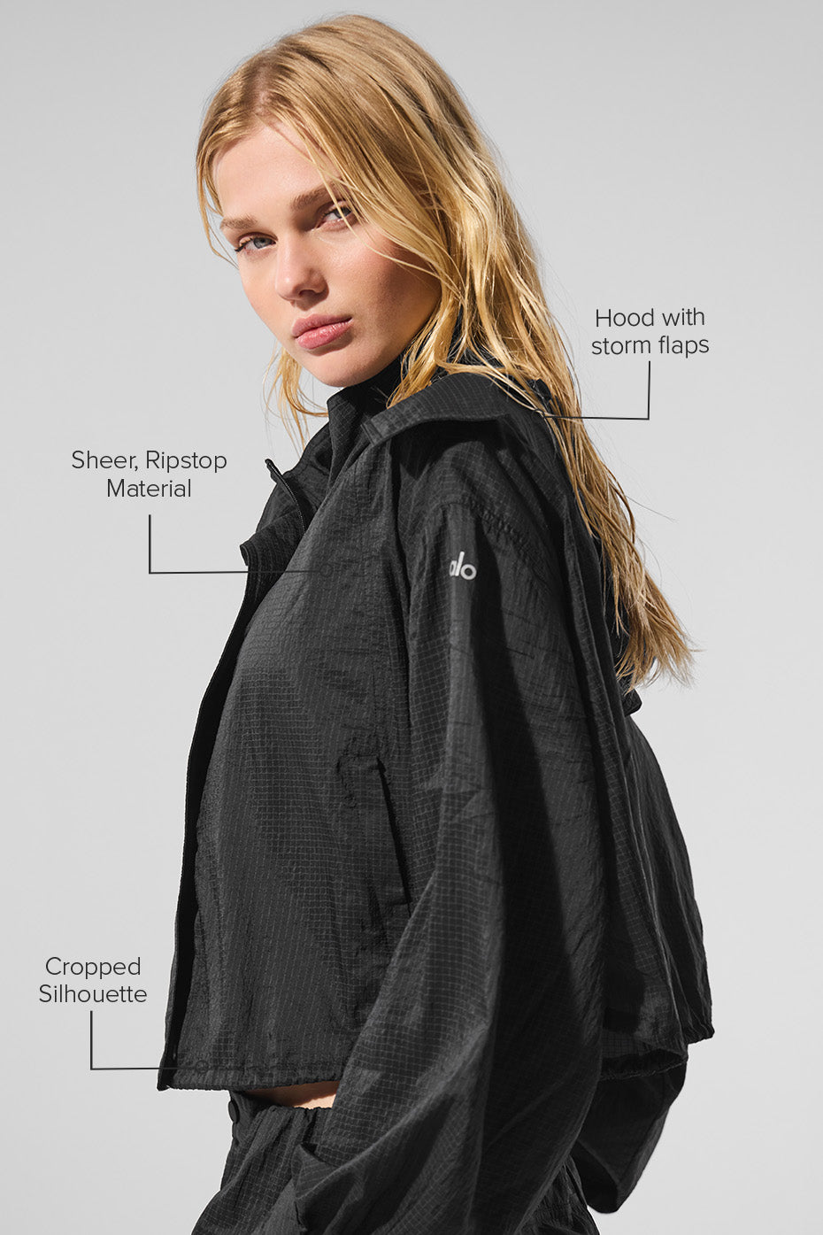 Alo Yoga Cropped Game Time Full Zip Jacket - Black