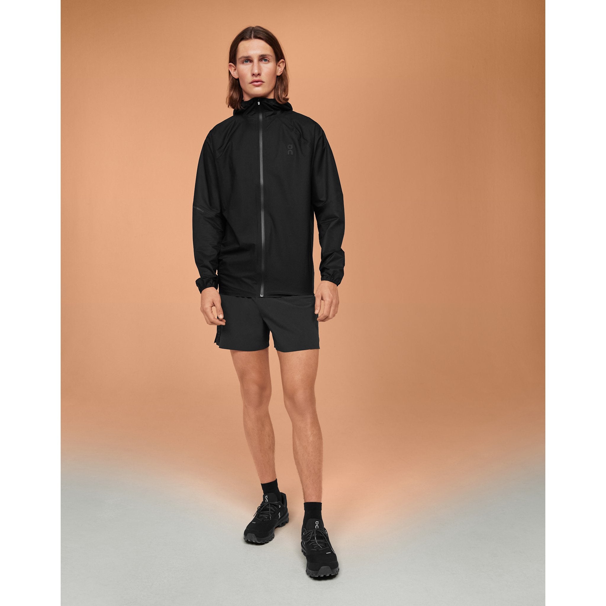 On Ultra Jacket Black
