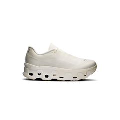 ON Running Women's Cloudmonster Hyper PAF White | White - White | White