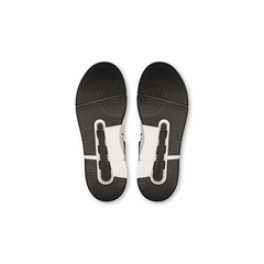 ON Running Women's THE ROGER Clubhouse White | Black - White | Black