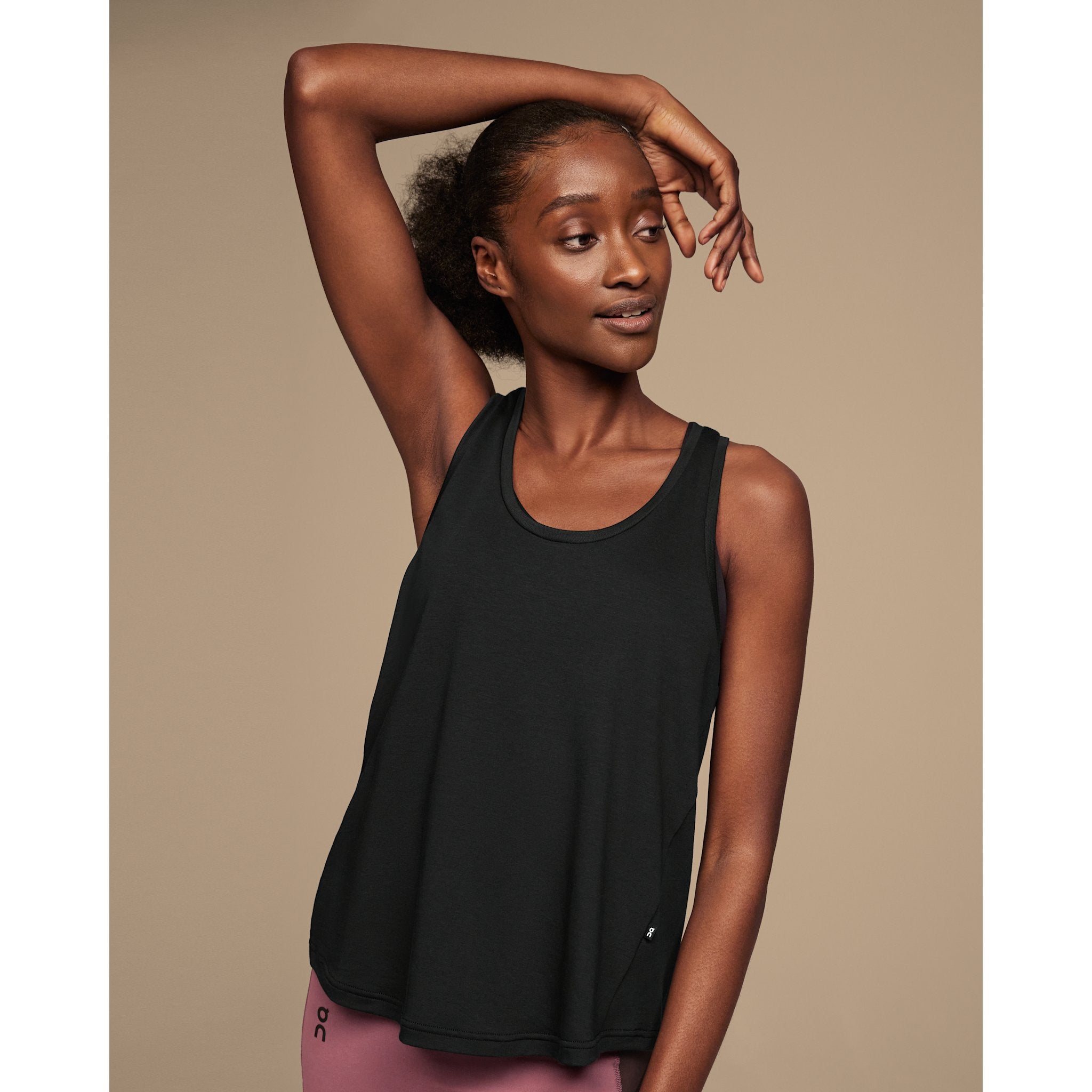 On Focus Tank Black