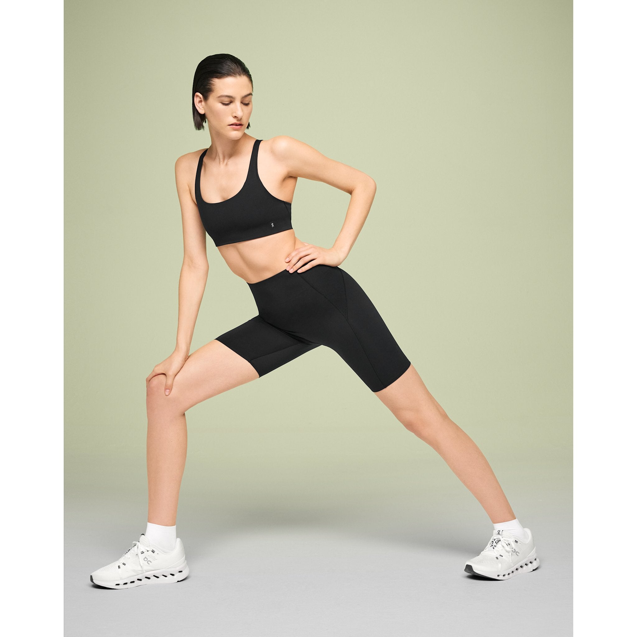 On Movement Bra Black
