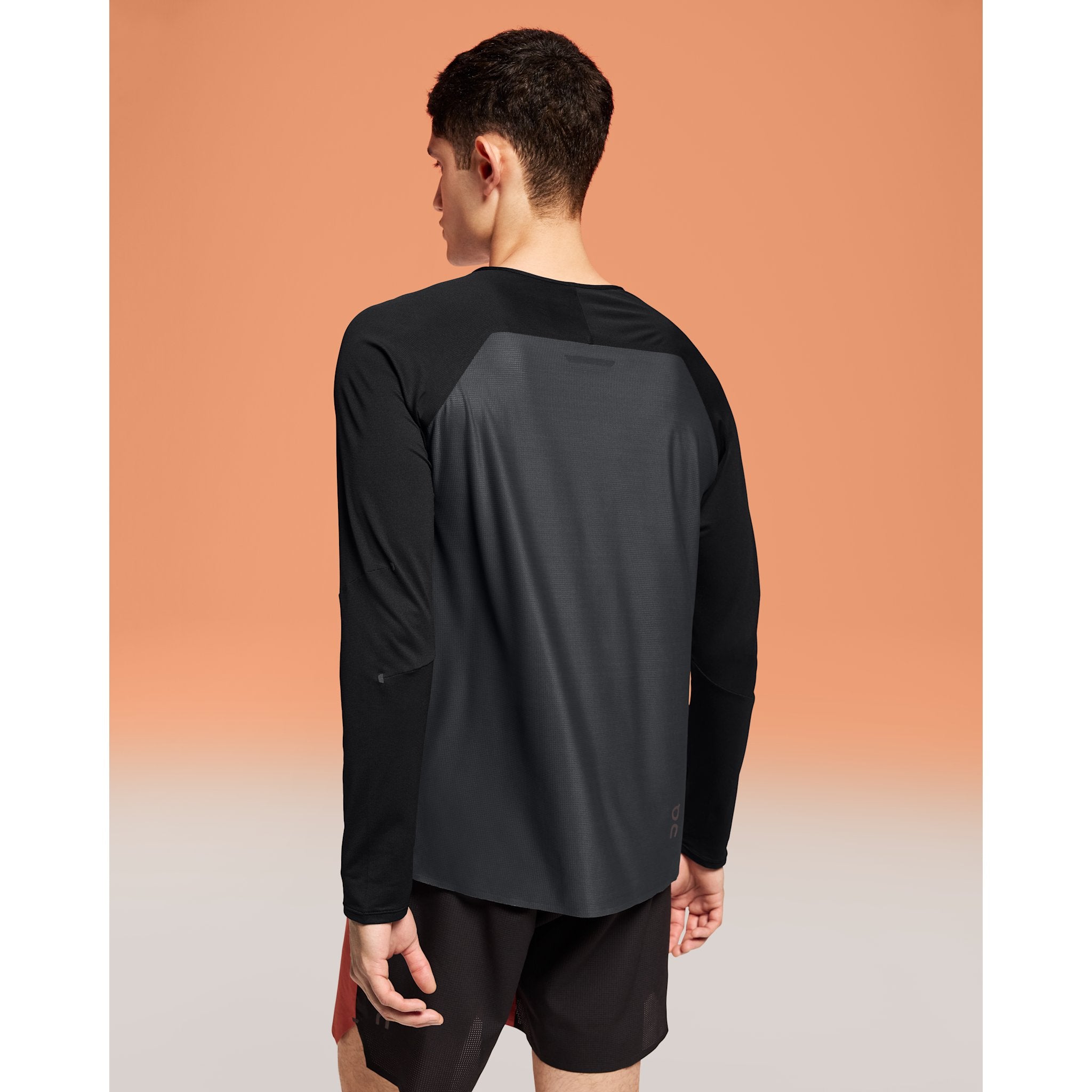 On Performance Long-T Black | Eclipse